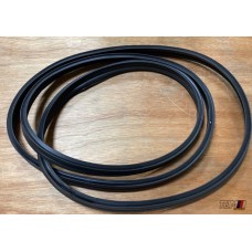 Trunk rubber molding